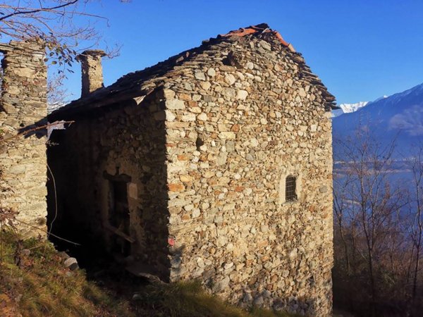 casa indipendente in vendita a Vercana