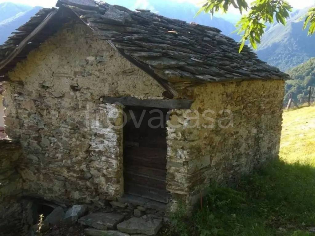 appartamento in vendita a Vercana