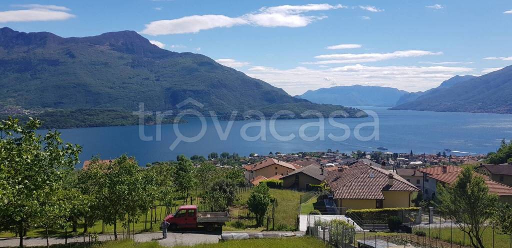appartamento in vendita a Vercana in zona Càino