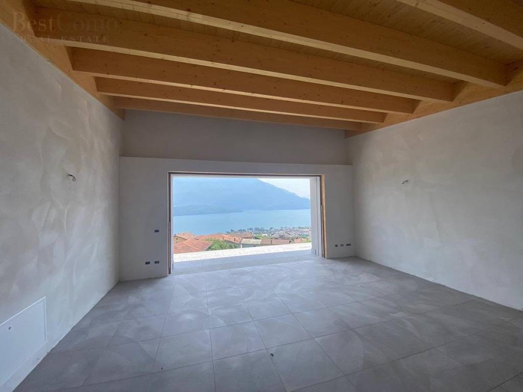 appartamento in vendita a Vercana
