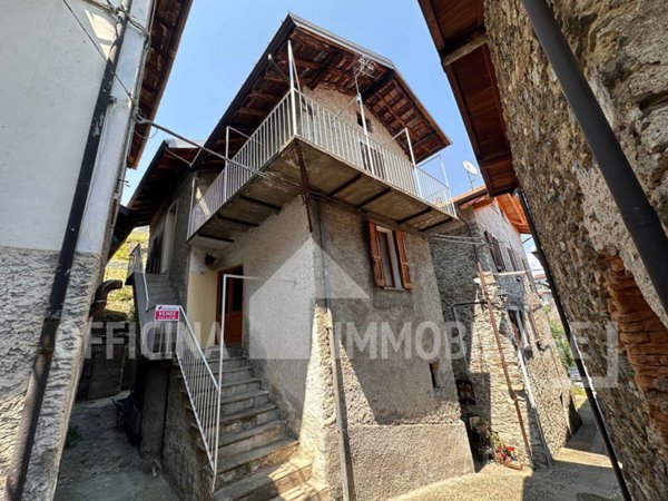 casa indipendente in vendita a Vercana
