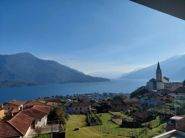 appartamento in vendita a Vercana in zona Arbosto
