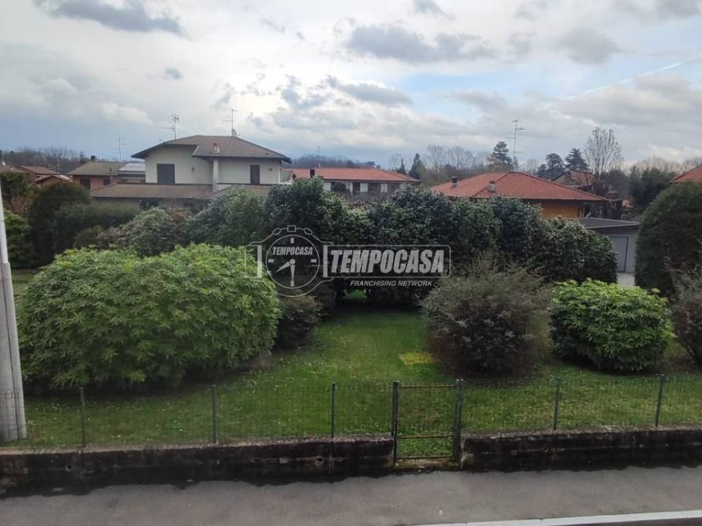 casa indipendente in vendita a Vertemate con Minoprio