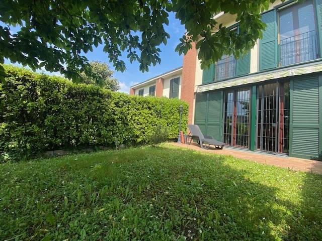 casa indipendente in vendita a Vertemate con Minoprio