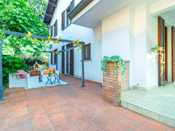 casa indipendente in vendita a Vertemate con Minoprio