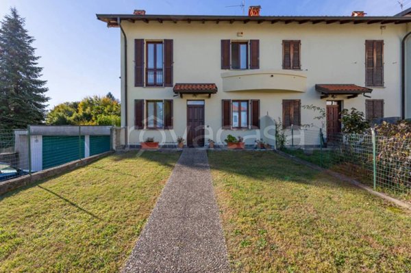 casa indipendente in vendita a Vertemate con Minoprio