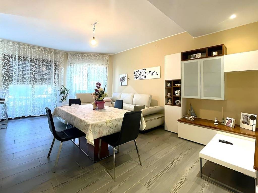 appartamento in vendita a Vertemate con Minoprio