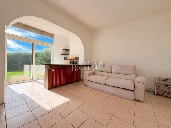 casa indipendente in vendita a Vertemate con Minoprio