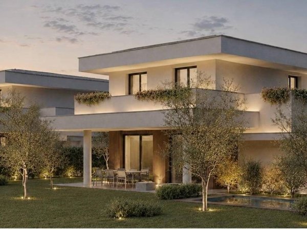 casa indipendente in vendita a Vertemate con Minoprio
