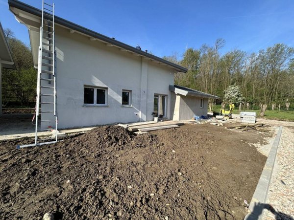casa indipendente in vendita a Villa Guardia