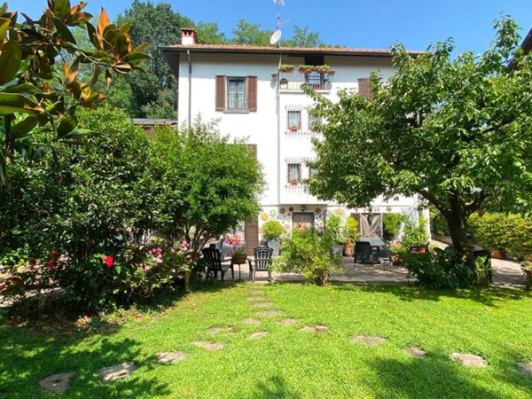 casa indipendente in vendita a Villa Guardia