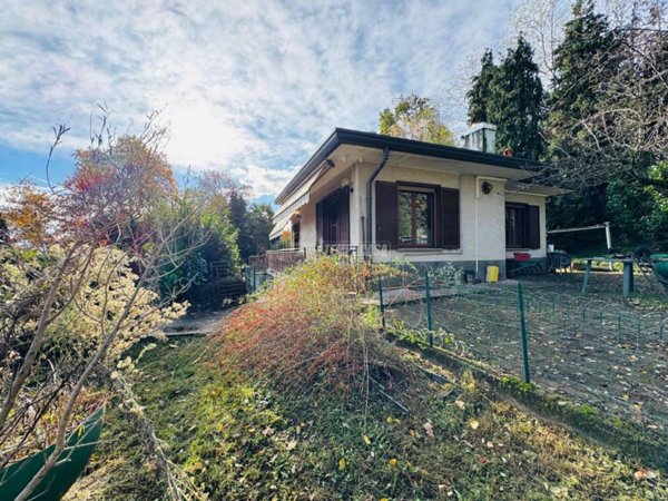 casa indipendente in vendita a Villa Guardia