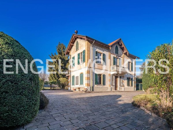 casa indipendente in vendita a Villa Guardia