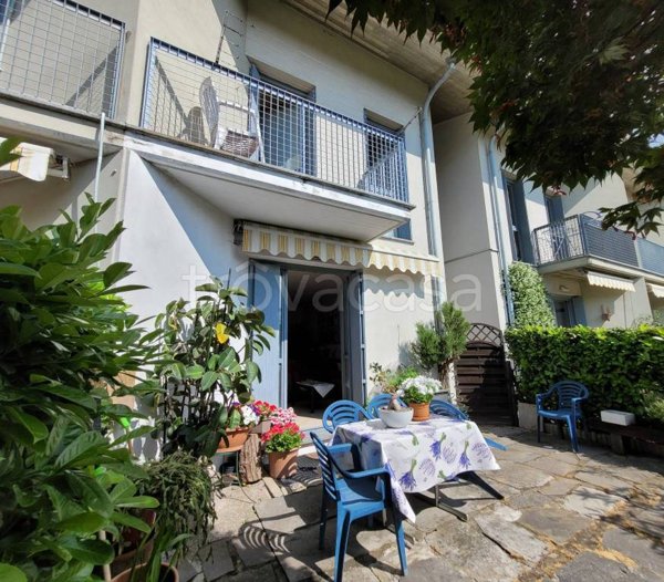 casa indipendente in vendita a Villa Guardia