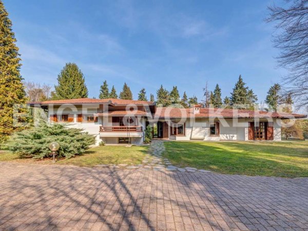 casa indipendente in vendita a Villa Guardia