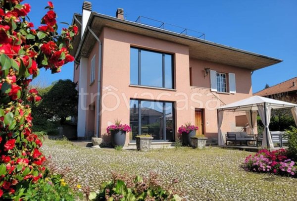casa indipendente in vendita a Villa Guardia