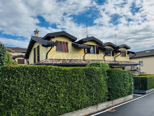 casa indipendente in vendita a Villa Guardia