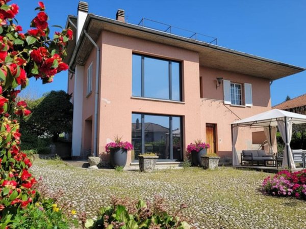 casa indipendente in vendita a Villa Guardia