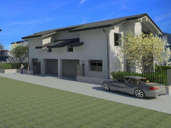 casa indipendente in vendita a Villa Guardia in zona Maccio