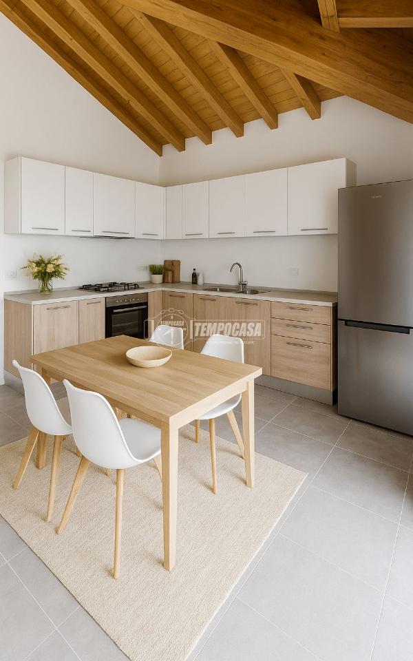 appartamento in vendita a Villa Guardia in zona Maccio