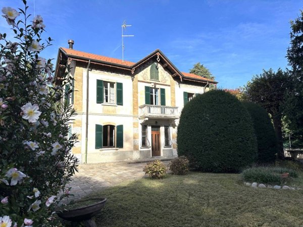 casa indipendente in vendita a Villa Guardia