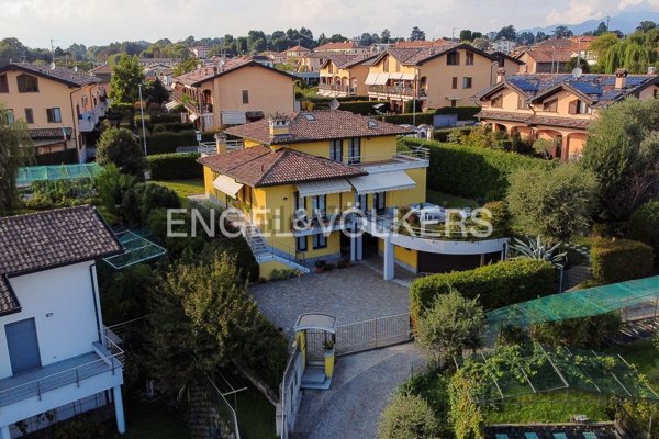 casa indipendente in vendita a Villa Guardia