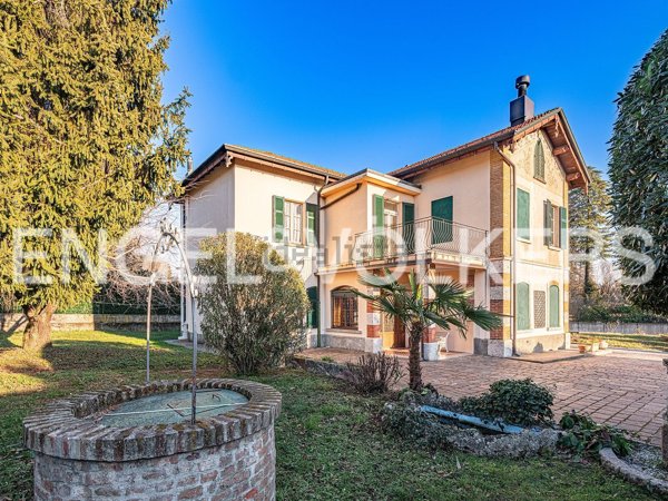 casa indipendente in vendita a Villa Guardia