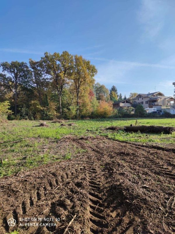 terreno edificabile in vendita a Villa Guardia