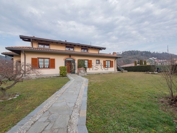 casa indipendente in vendita a Villa Guardia