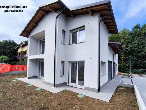 casa indipendente in vendita a Villa Guardia