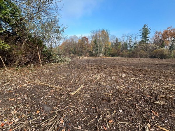 terreno edificabile in vendita a Villa Guardia