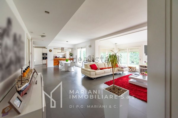 casa indipendente in vendita a Villa Guardia