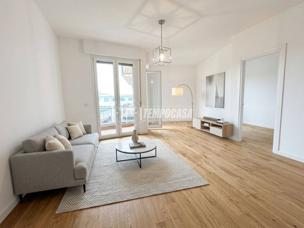 appartamento in vendita a Villa Guardia in zona Maccio