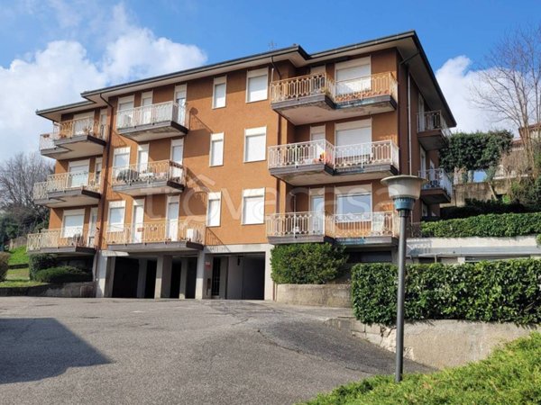 appartamento in vendita a Villa Guardia