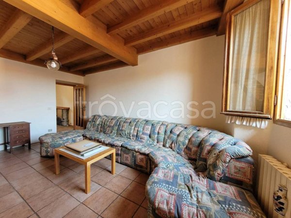 casa indipendente in vendita a Villa Guardia in zona Civello