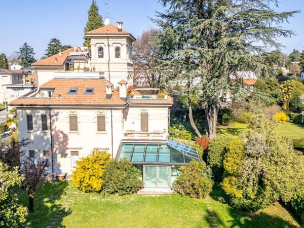 casa indipendente in vendita a Villa Guardia