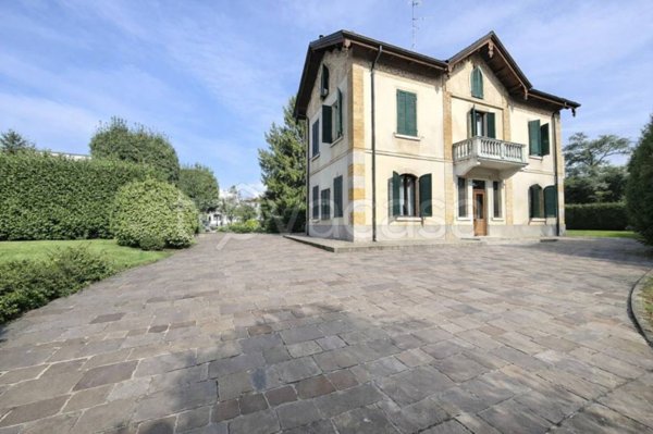 casa indipendente in vendita a Villa Guardia