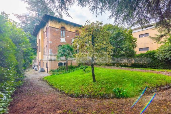 casa indipendente in vendita a Villa Guardia