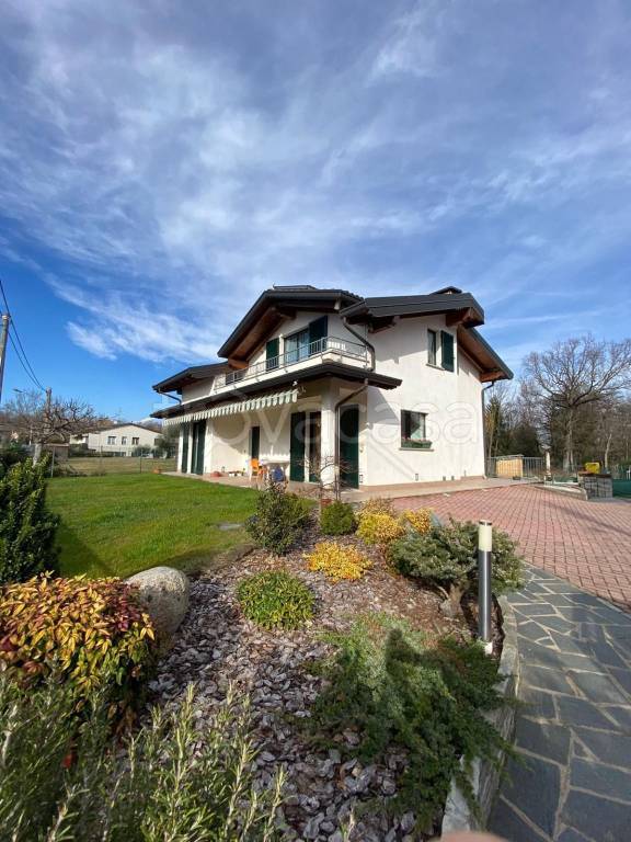 casa indipendente in vendita a Villa Guardia