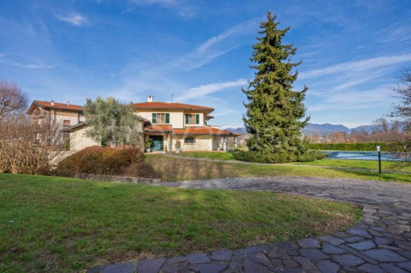 casa indipendente in vendita a Villa Guardia