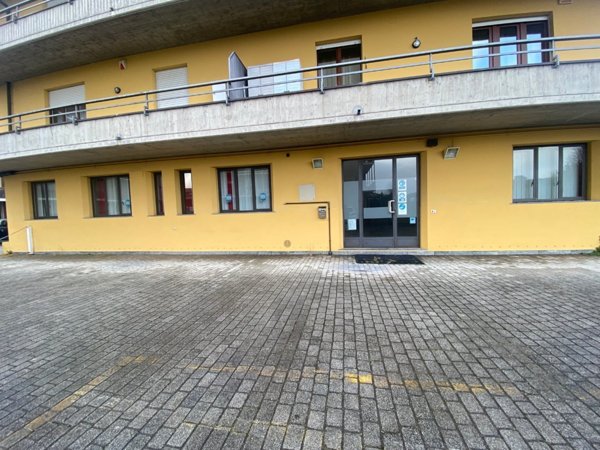 appartamento in vendita a Villa Guardia in zona Masano