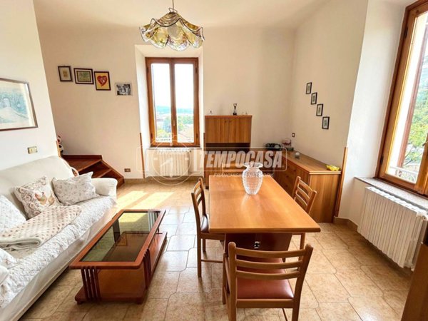 appartamento in vendita a Villa Guardia in zona Civello