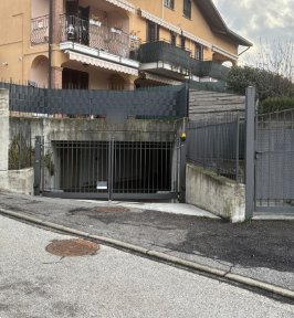 casa indipendente in vendita a Villa Guardia