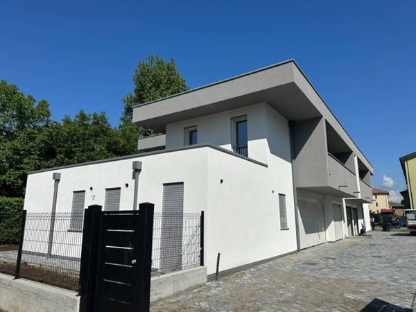 casa indipendente in vendita a Villa Guardia