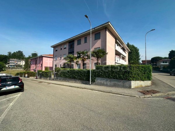 appartamento in vendita a Villa Guardia in zona Civello