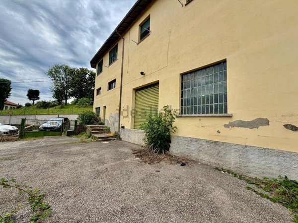 casa indipendente in vendita a Villa Guardia