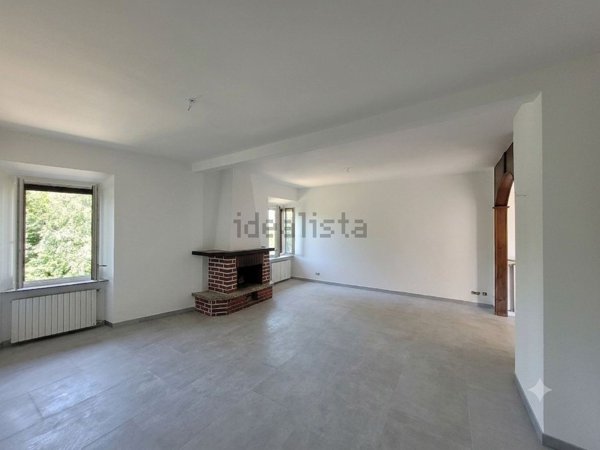 appartamento in vendita a Villa Guardia in zona Masano