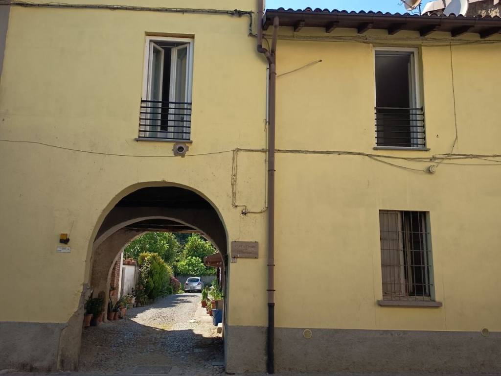 appartamento in vendita a Villa Guardia in zona Maccio