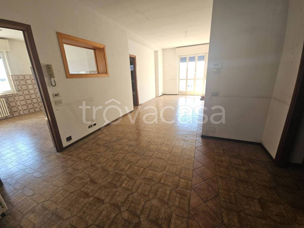 appartamento in vendita a Villa Guardia in zona Maccio