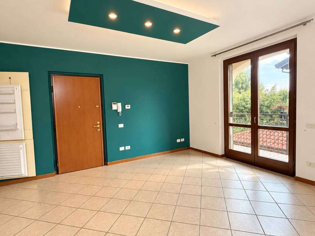 appartamento in vendita a Villa Guardia in zona Civello